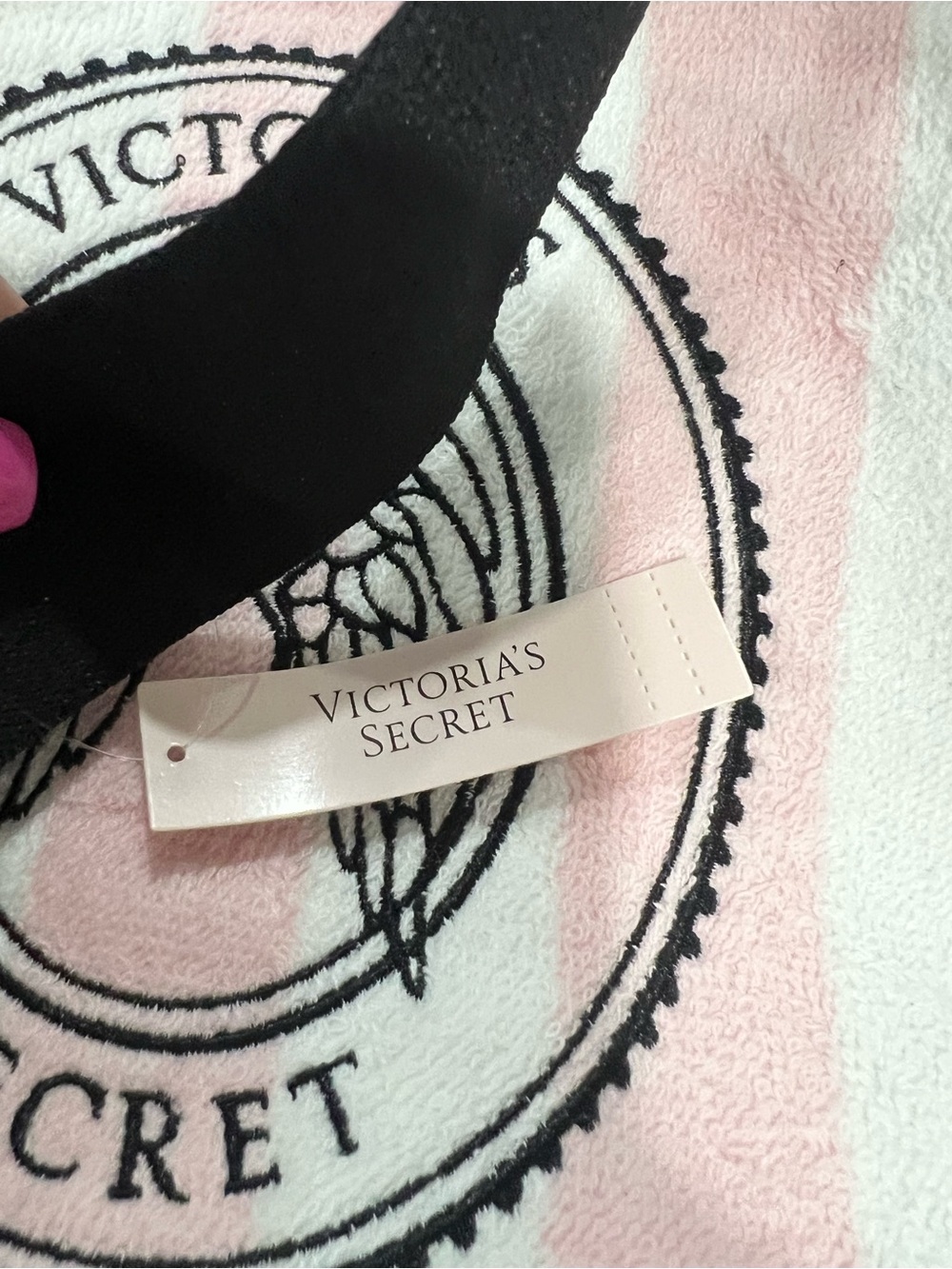 Victoria's Secret Pink and White Striped Beach Towel - Packaged - Picture 3 of 5